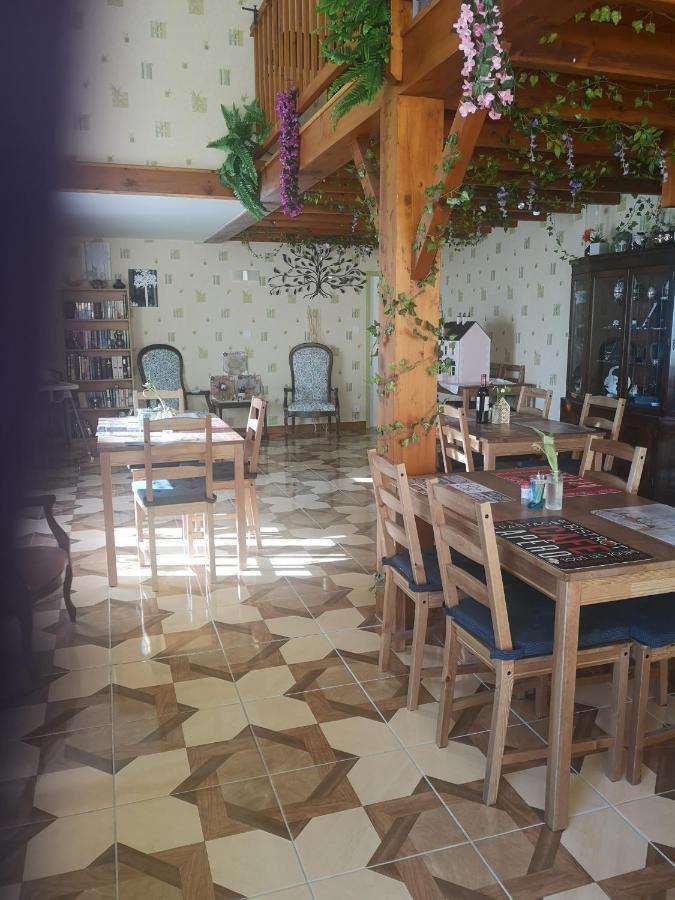 Le Pommier Chambre D'Hote Clussais-la-Pommeraie Ngoại thất bức ảnh